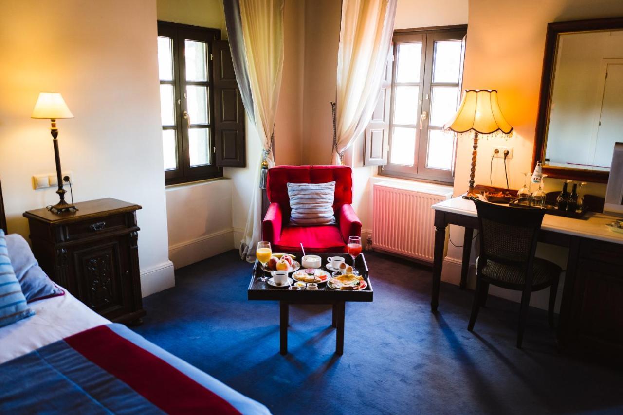 Trikolonion Country Stemnitsa Hotell Exteriör bild