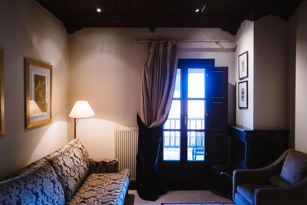 Trikolonion Country Stemnitsa Hotell Exteriör bild