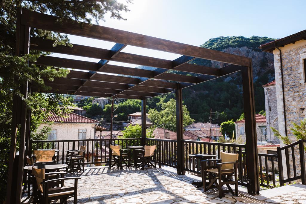 Trikolonion Country Stemnitsa Hotell Exteriör bild