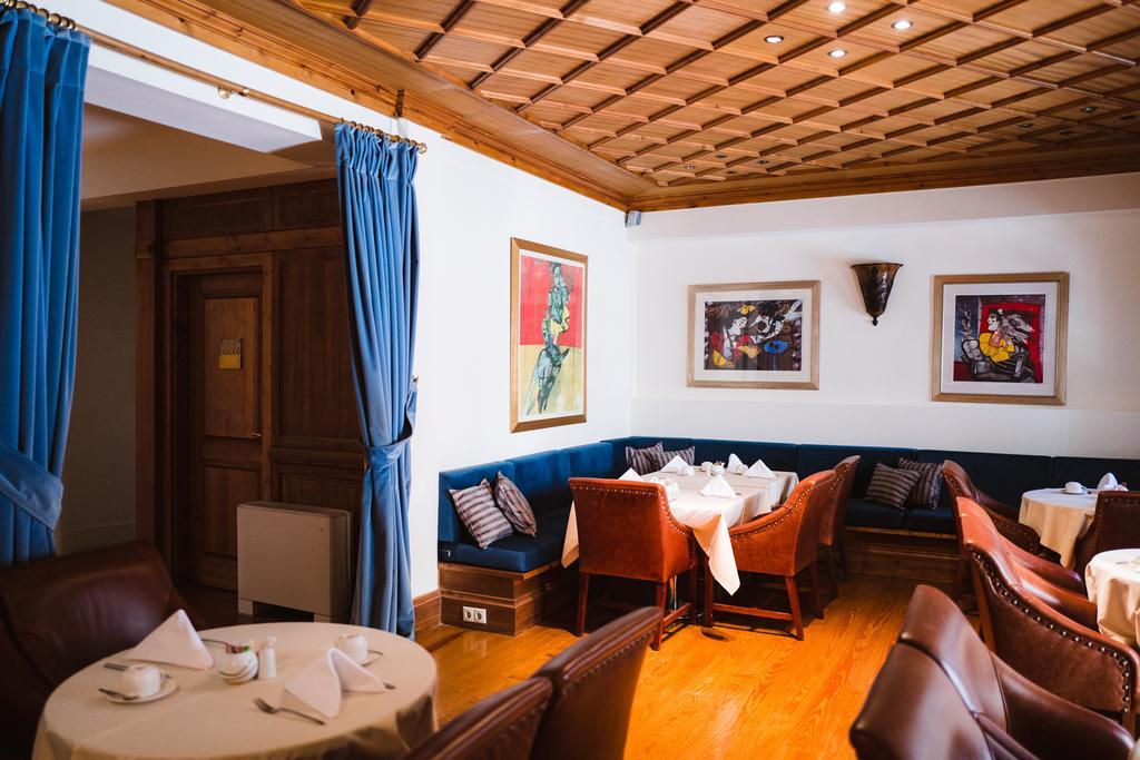 Trikolonion Country Stemnitsa Hotell Exteriör bild